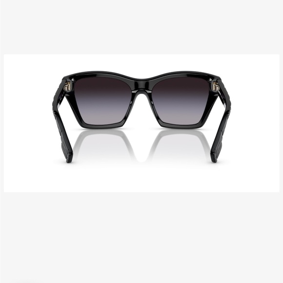 Burberry Arden sunglaases - Picture 3 of 10